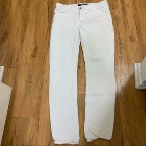 Jordache Size 8 White Skinny Jeans